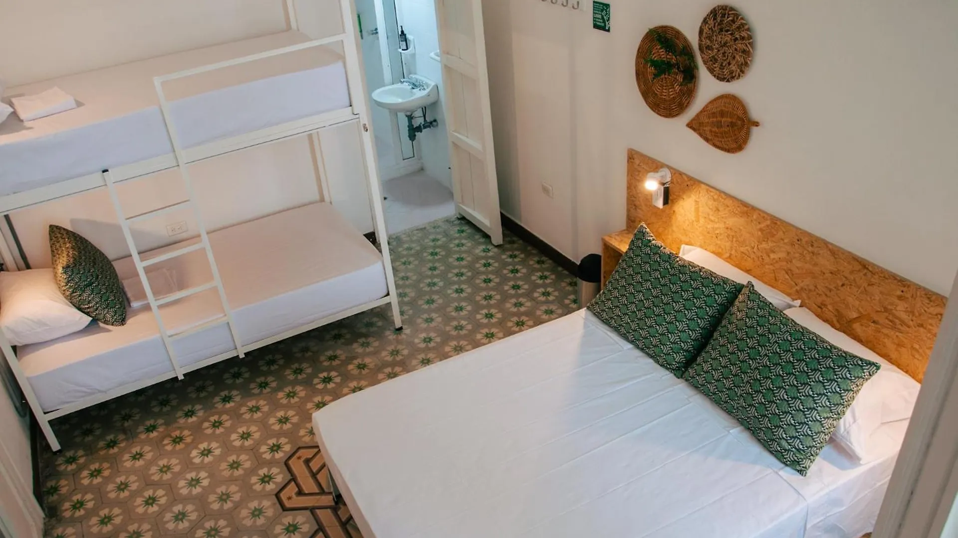 Cordova Hostel Medellin